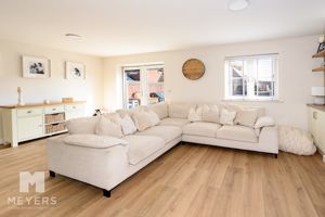 Photo 18- click for photo gallery